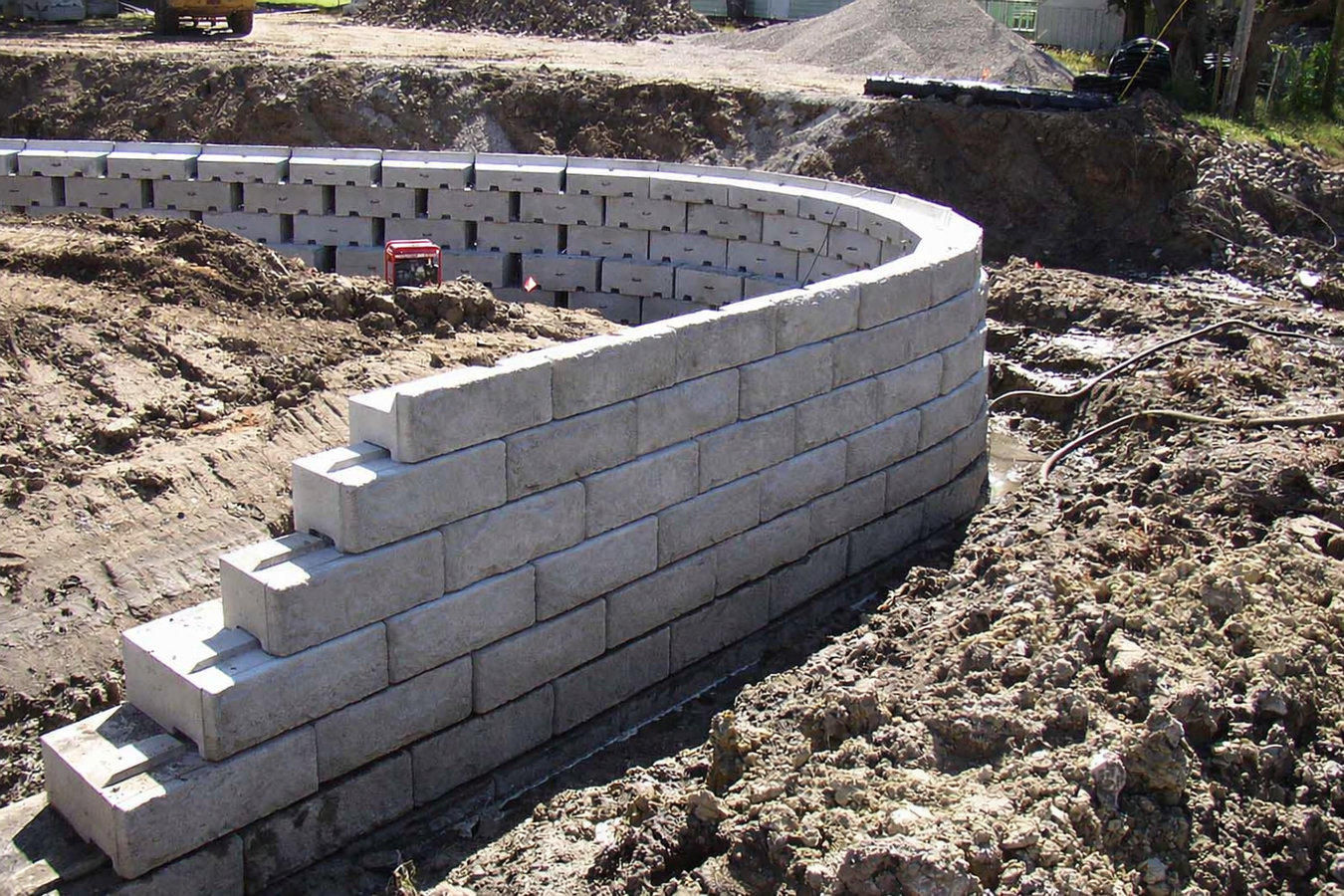 Concrete retaining walls